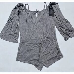 Chaser NWT Women’s Large Jersey Cold Shoulder Long Sleeve Romper Gray MSRP $108